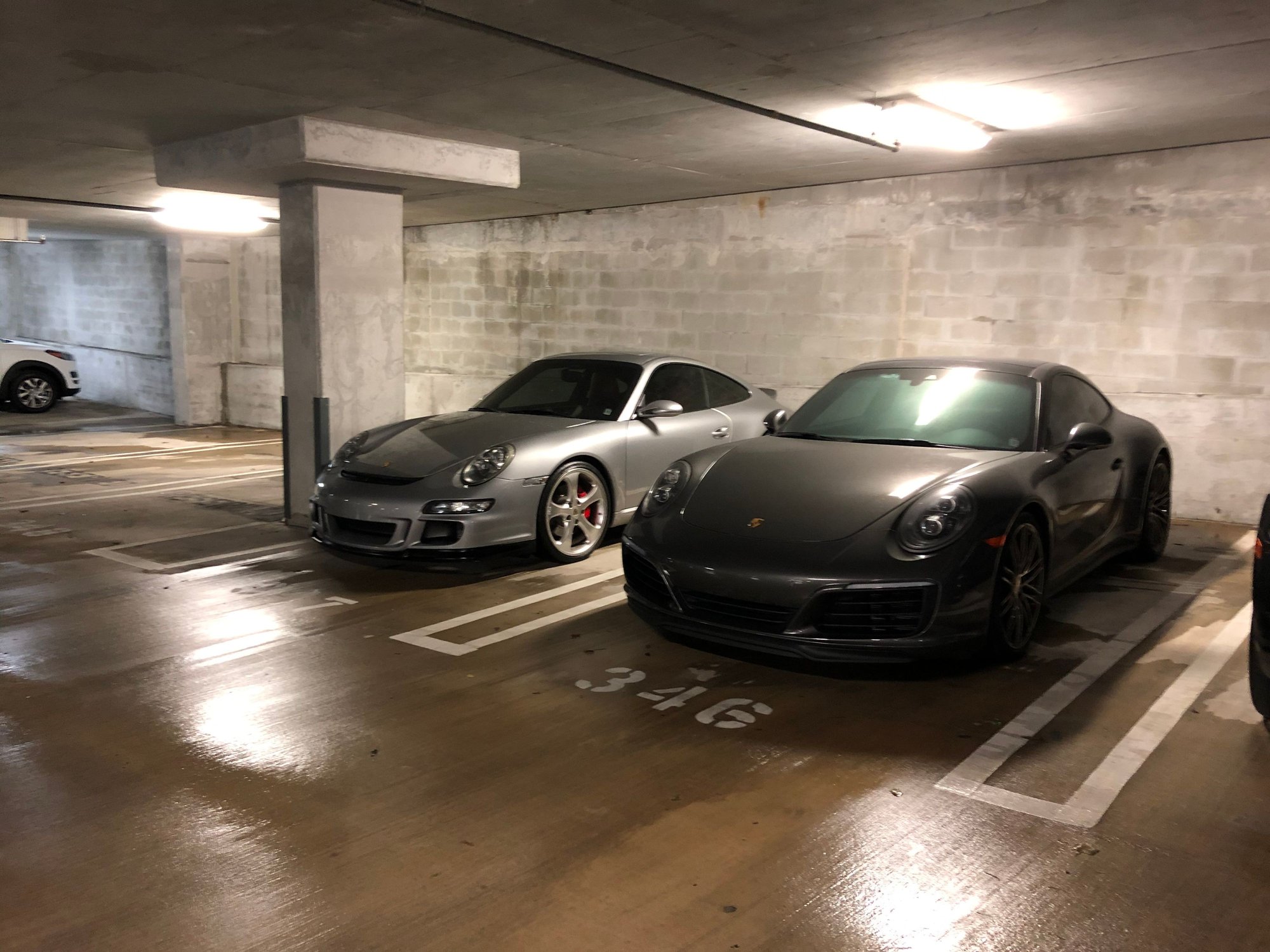 2006 Porsche 911 - Extremely well Spec’d and rare 2006 Carrera S manual - Used - VIN WP0AB29996S742843 - 87,250 Miles - 6 cyl - 2WD - Manual - Coupe - Silver - Boca Raton, FL 33432, United States