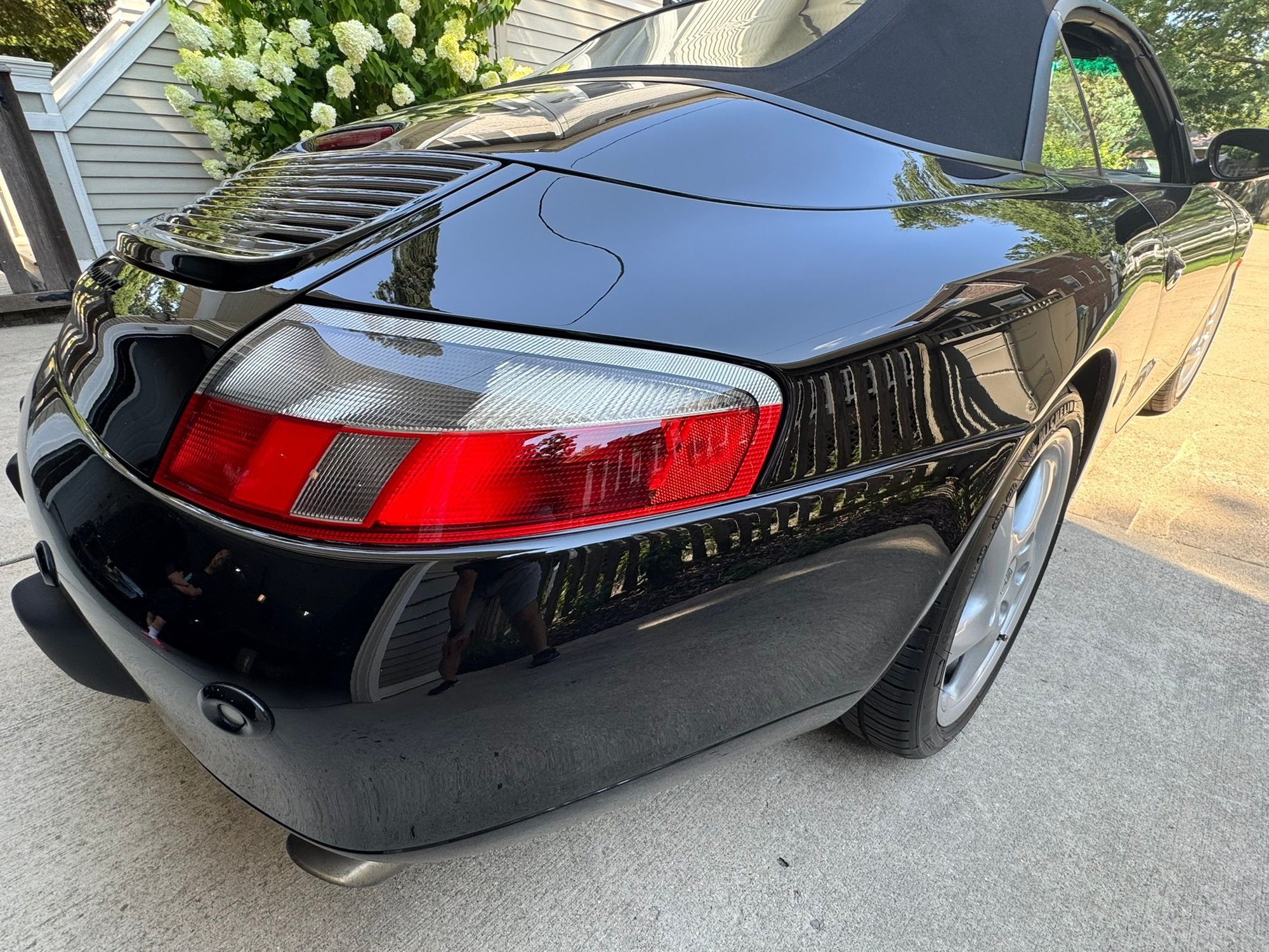1999 Porsche 911 - Chicagoland 1999 Porsche 911 C2 Cabriolet Manual Triple Black w/LSD - Used - VIN WP0CA2998XS653911 - 80,061 Miles - 6 cyl - 2WD - Manual - Convertible - Black - River Forest, IL 60305, United States