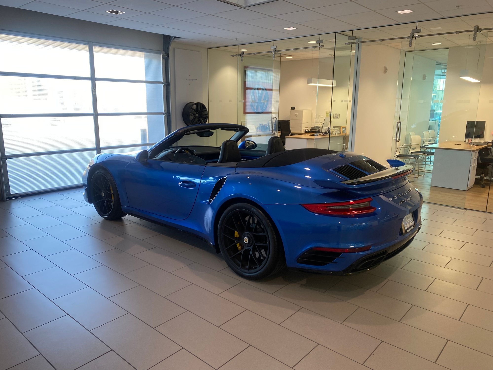 2017 Porsche 911 - Sapphire 991.2 Turbo S Cab with Factory Aero Kit!! - Used - VIN WP0CD2A95HS17817 - 24,726 Miles - 6 cyl - AWD - Automatic - Coupe - Blue - Salt Lake City, UT 84121, United States