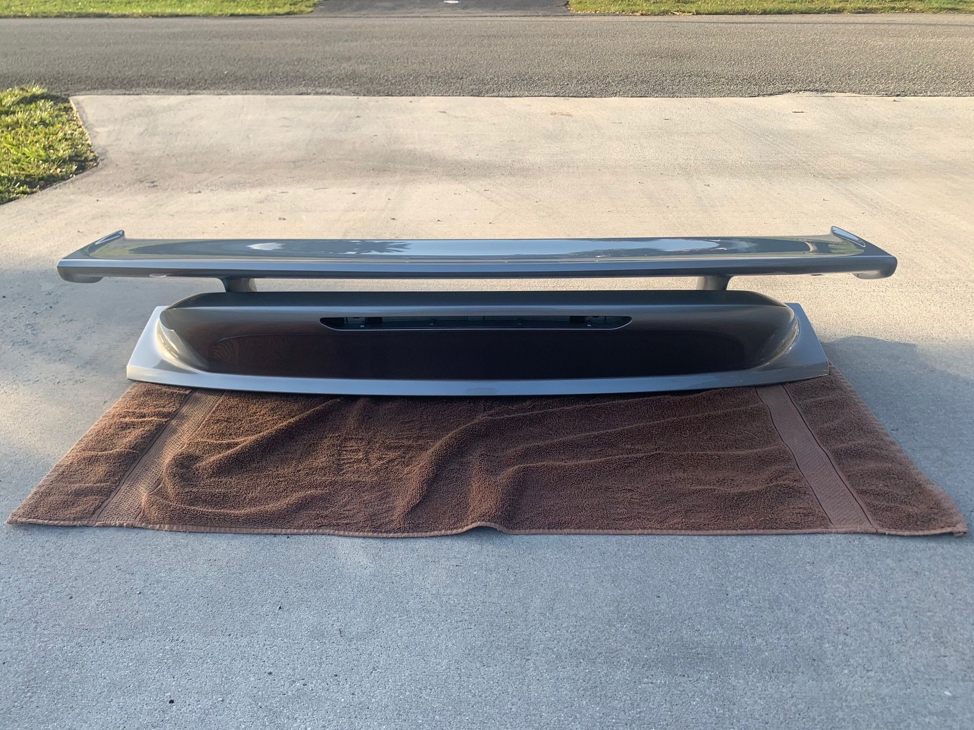 Exterior Body Parts - Add a Porsche wing to your car. Aero cup kit wing - Used - 2012 to 2016 Porsche 911 - Hollywood, FL 33021, United States