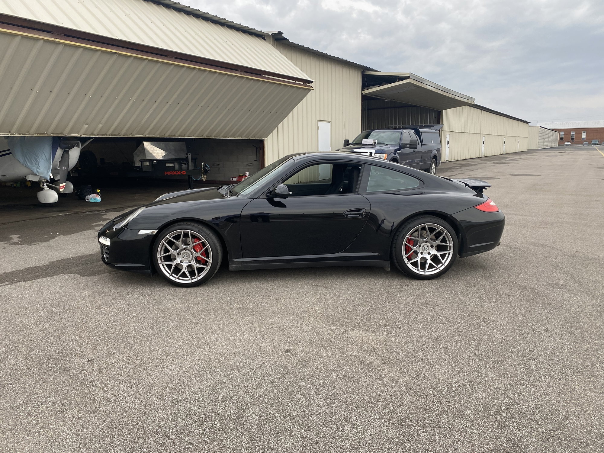 2010 Porsche 911 - 997.2 2010 Porsche 911 C4S 6 speed manual naturally aspirated turbo wide body - Used - VIN 12345678912345678 - 55,000 Miles - 6 cyl - AWD - Manual - Coupe - Black - Louisville, KY 40204, United States
