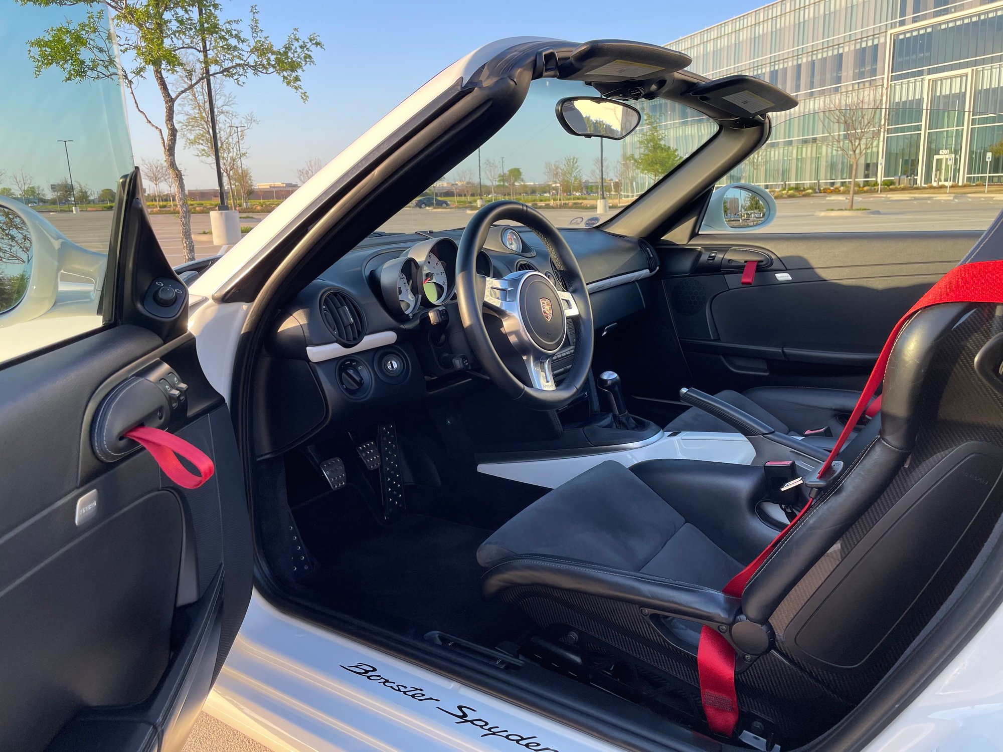 2011 Porsche Boxster - 987 Boxster Spyder - M/T, LWB, PSE, New Tires - Used - VIN Upon Request - 30,200 Miles - Manual - White - Dallas, TX 75287, United States