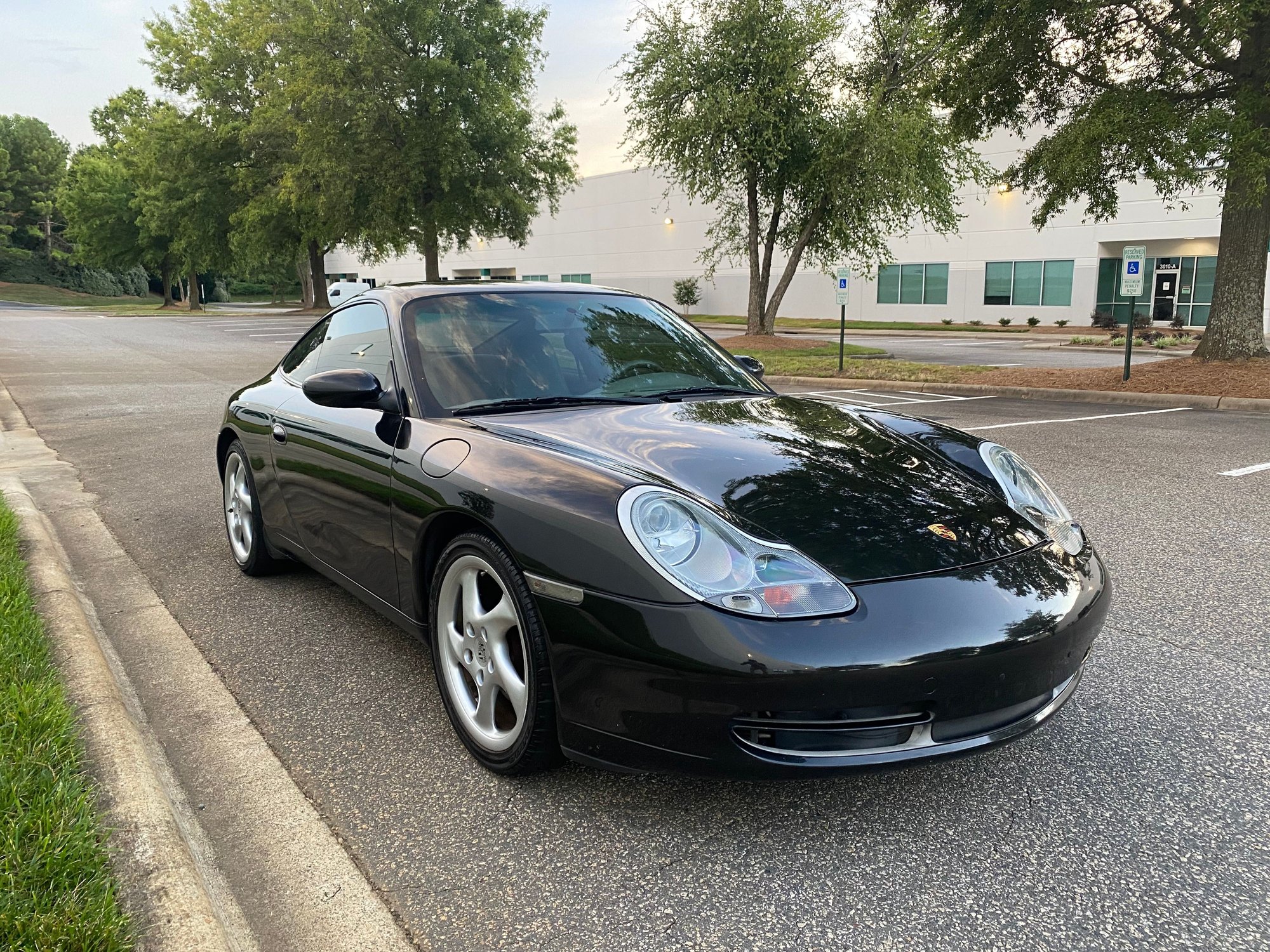 2001 Porsche 911 - 2001 Porsche 996 Carrera 2 Coupe 6 speed - Used - VIN WP0AA29991S622066 - 101,000 Miles - 6 cyl - 2WD - Manual - Coupe - Black - Charlotte, NC 28202, United States