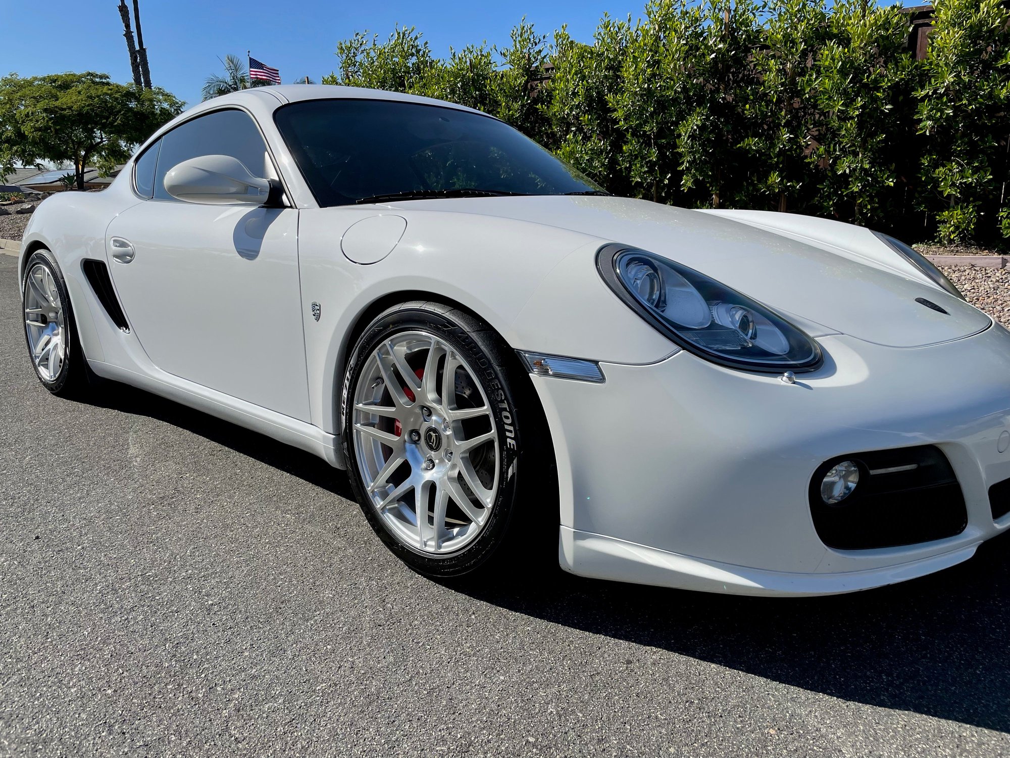 2010 Porsche Cayman - 2010 Cayman S w/ Sport Chrono - Used - VIN WP0AB2A87AU780605 - 6 cyl - 2WD - Automatic - Coupe - White - Oceanside, CA 92056, United States