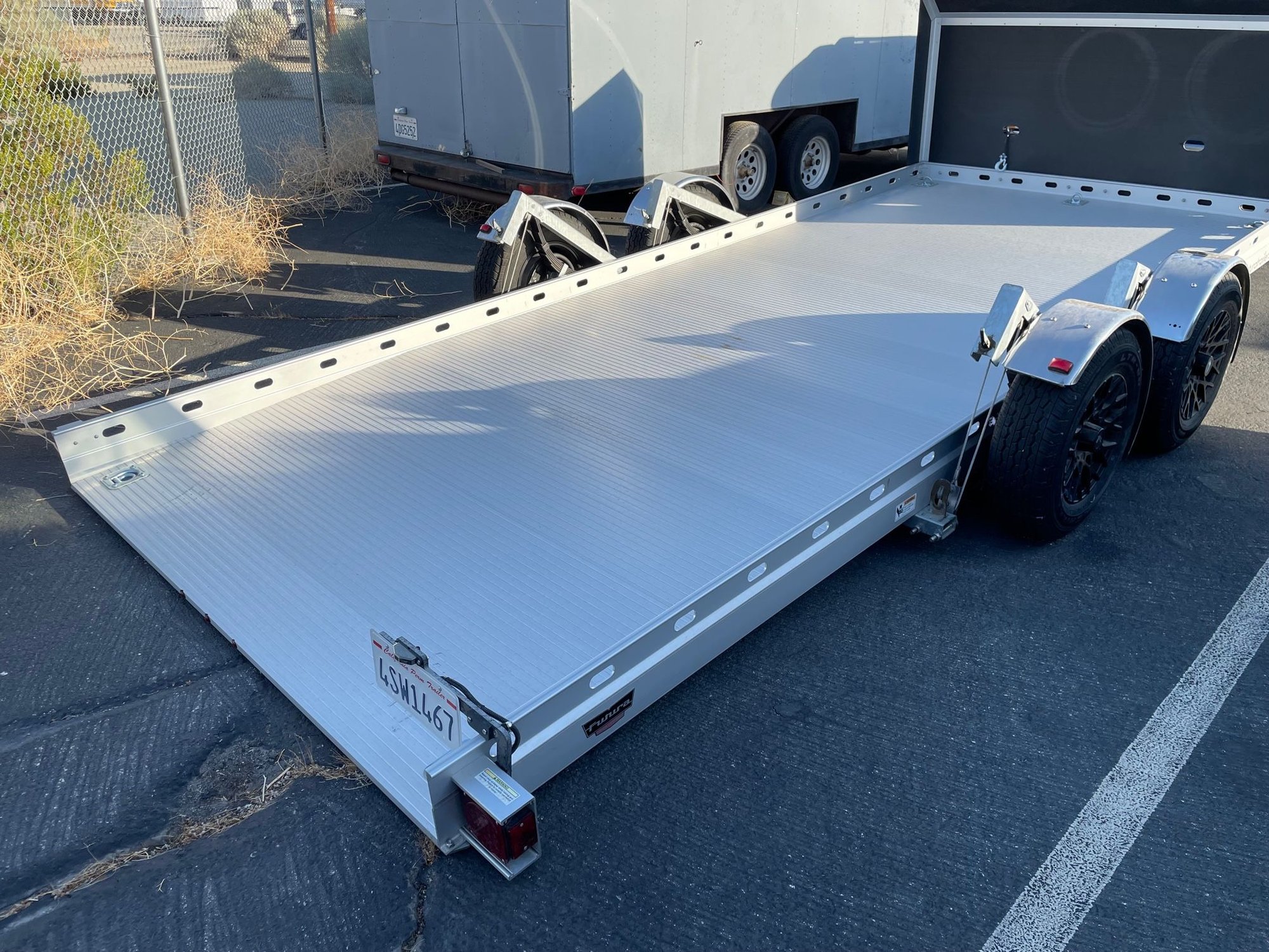 Miscellaneous - 2019 Futura Tandem Axle Aluminum Lowering Trailer - Used - 0  All Models - Rosamond, CA 93560, United States