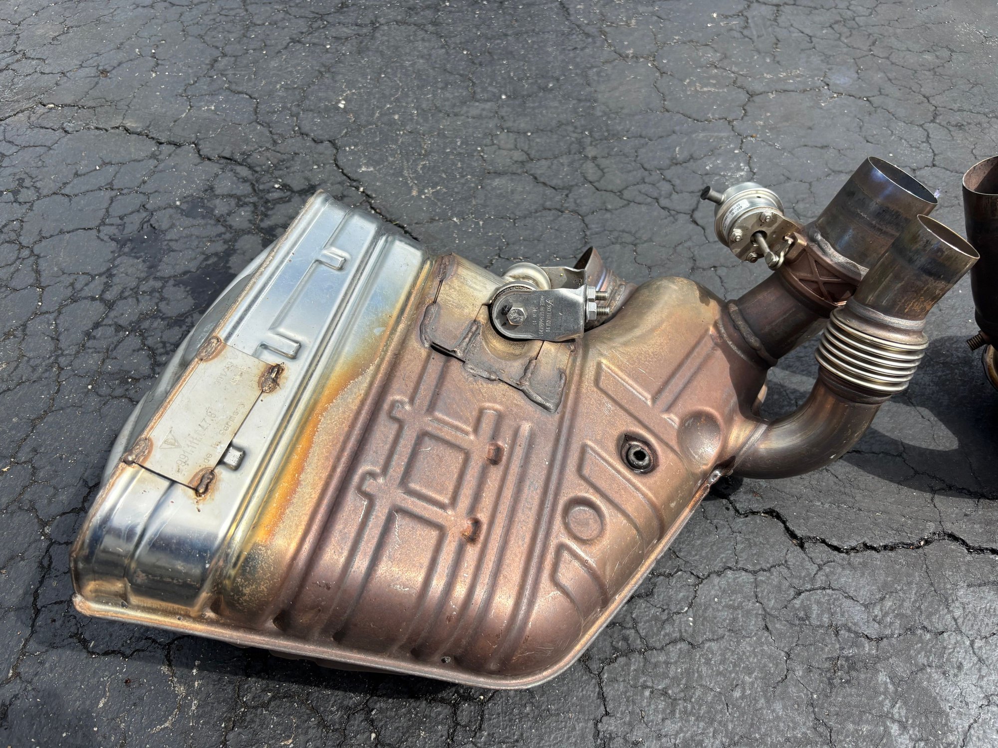 Engine - Exhaust - 991 GT3  OEM Side Mufflers - Used - 2014 to 2021 Porsche GT3 - Colts Neck, NJ 07722, United States