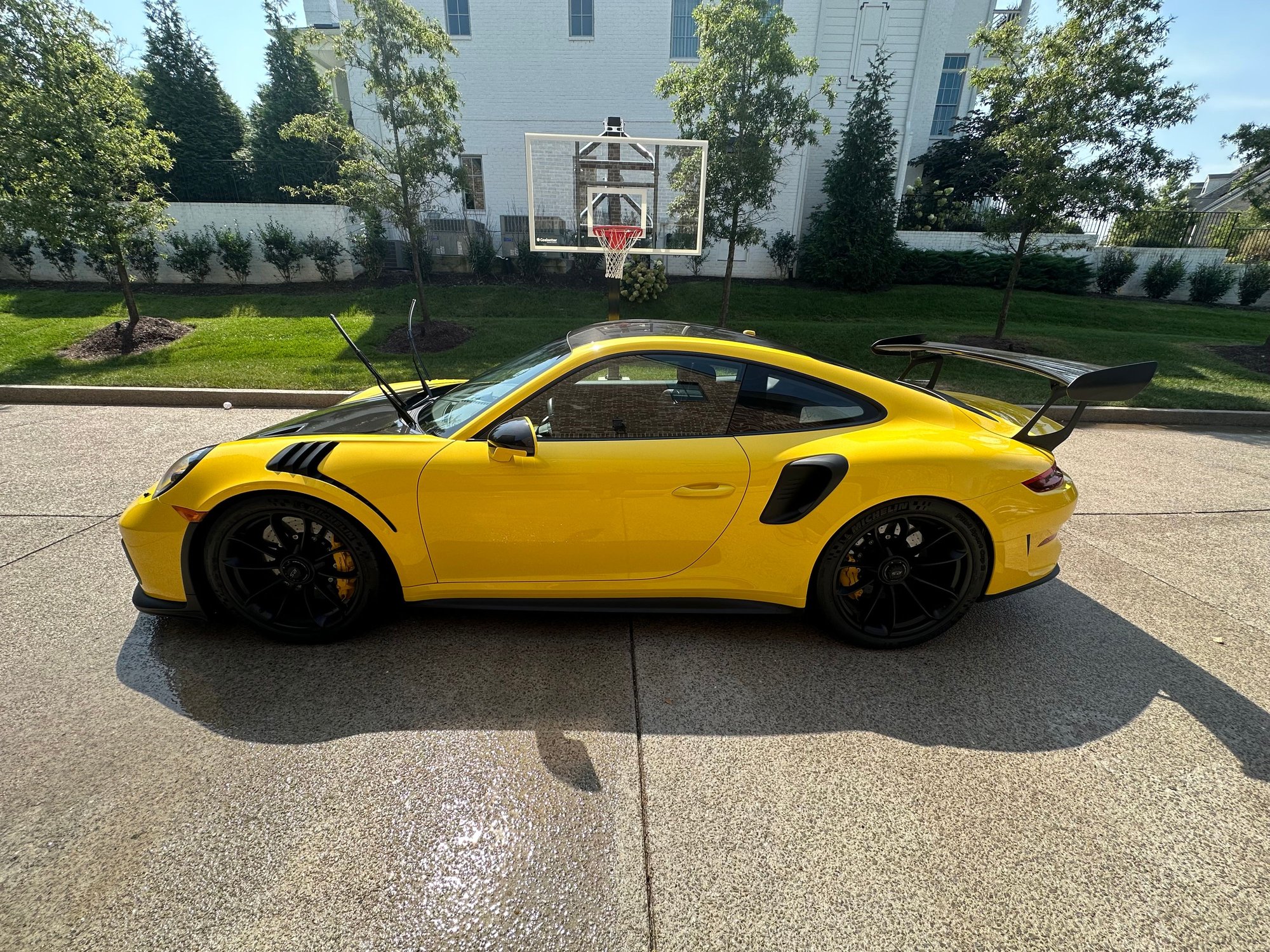 2019 Porsche 911 - 2019 GT3RS 991.2 w/WP - Used - VIN WP0AF2A98KS165765 - 4,500 Miles - 6 cyl - 2WD - Automatic - Coupe - Yellow - Brentwood, TN 37027, United States