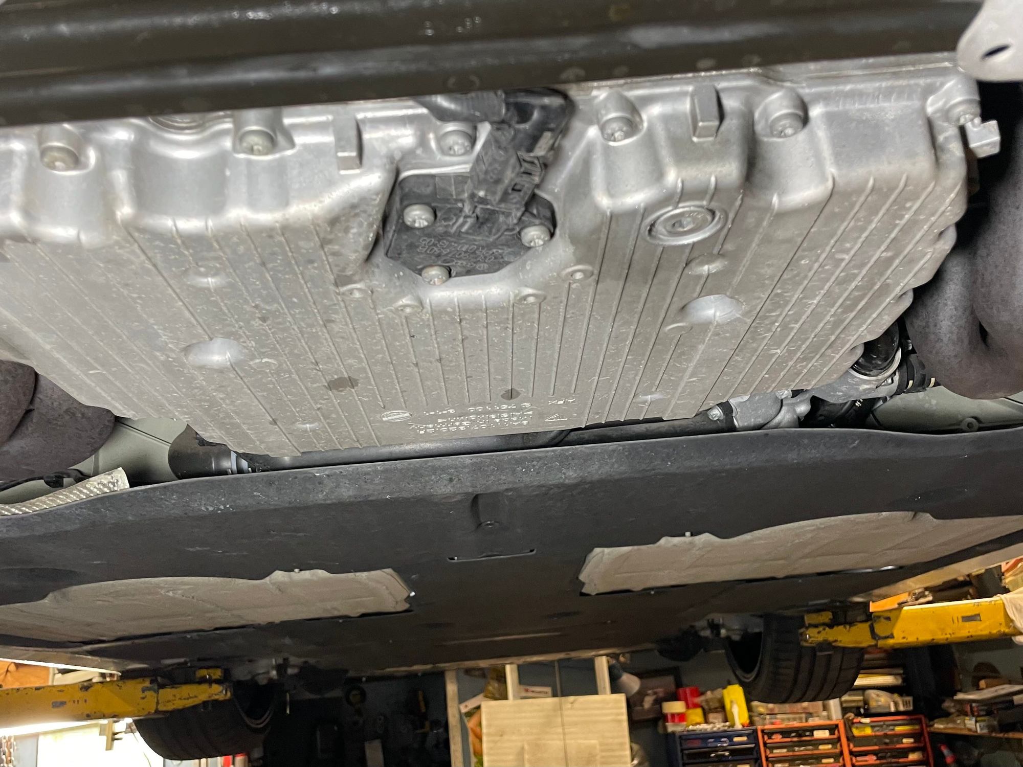 2016 Porsche Boxster - 2016 981 Spyder For Sale - Used - VIN WP0CC2A8XGS152175 - 21,068 Miles - 6 cyl - 2WD - Manual - Convertible - White - Plaistow, NH 03865, United States