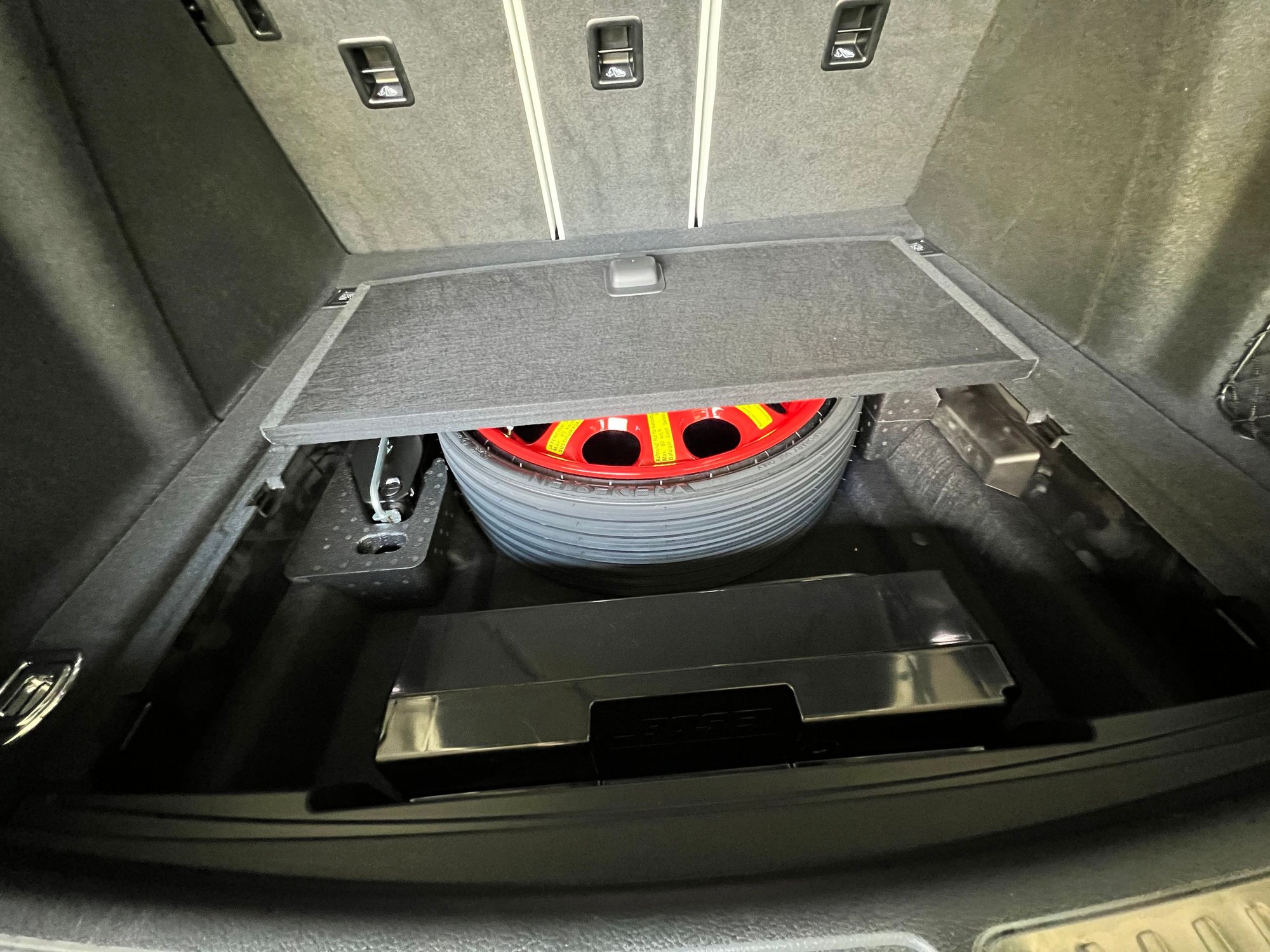 2023 Porsche Macan - 2023 Porsche Macan GTS , Showroom condition - Used - VIN Wp1af2a51plb58606 - 2,475 Miles - 6 cyl - AWD - Automatic - SUV - White - Sacramento, CA 95670, United States