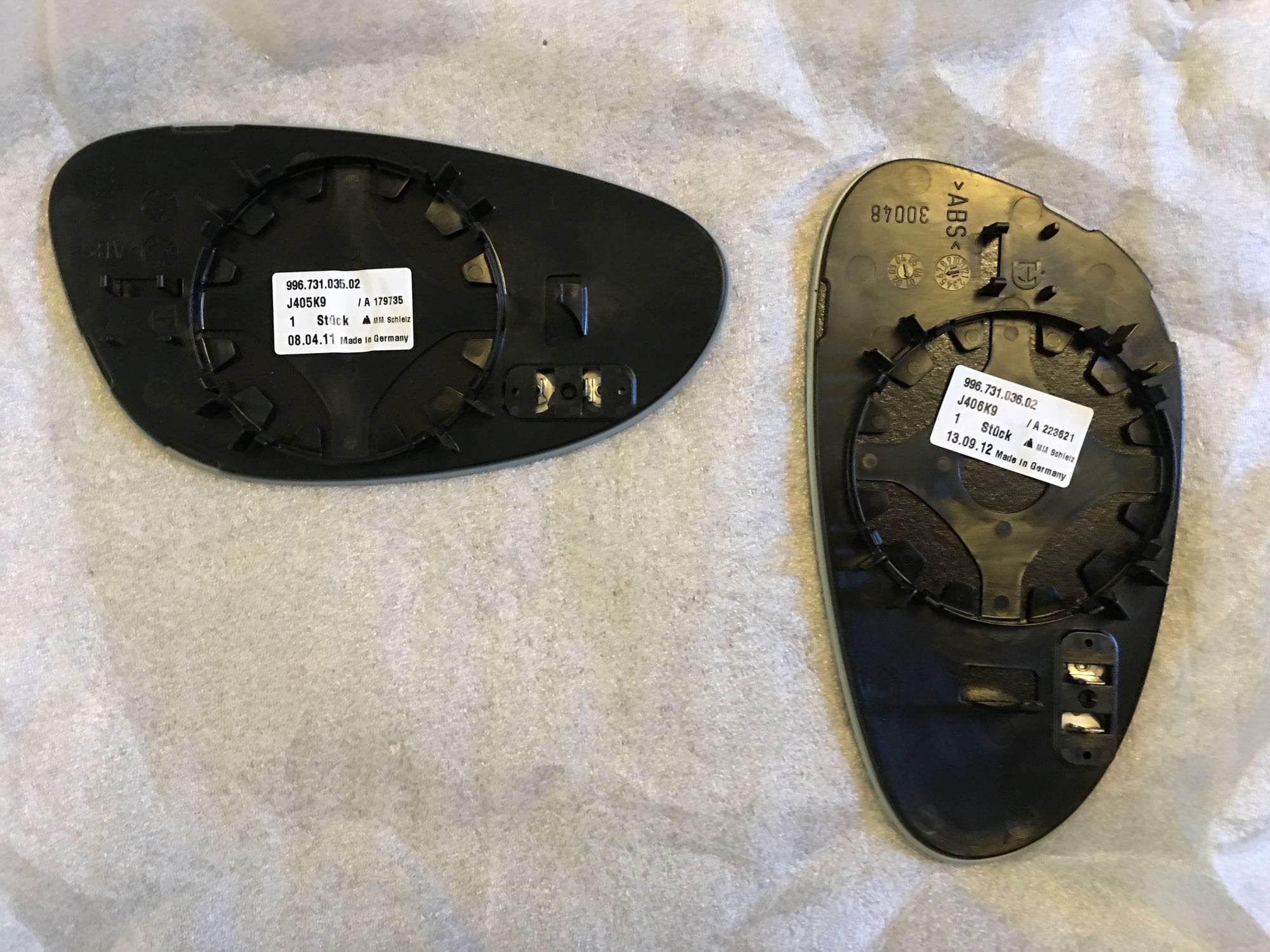 Exterior Body Parts - Porsche OEM Side View Aspheric Mirror Glass - Used - 1999 to 2005 Porsche 911 - 1997 to 2004 Porsche Boxster - Andover, MA 01810, United States
