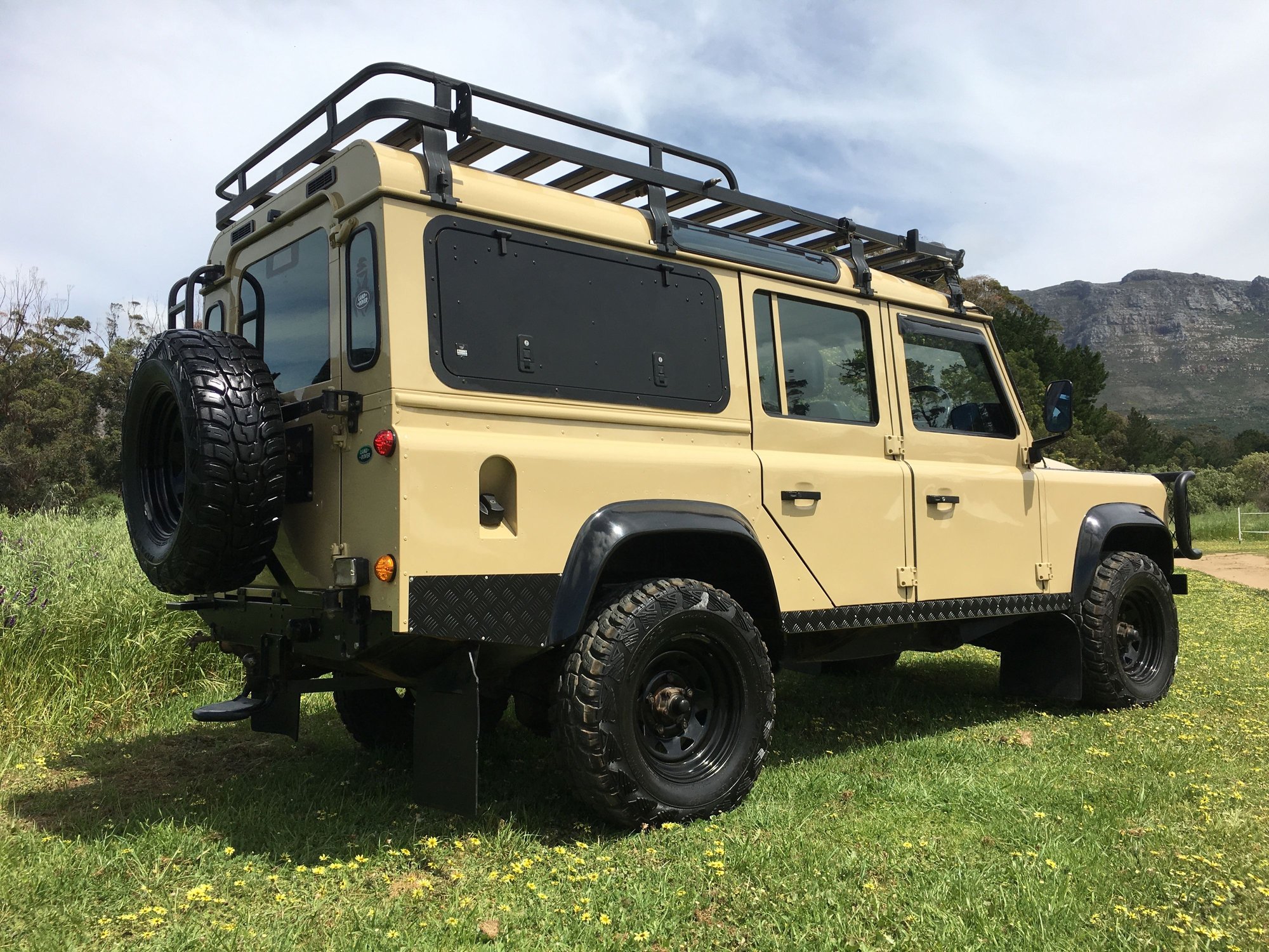 1990 Land Rover Defender 110 - Rennlist - Porsche Discussion Forums