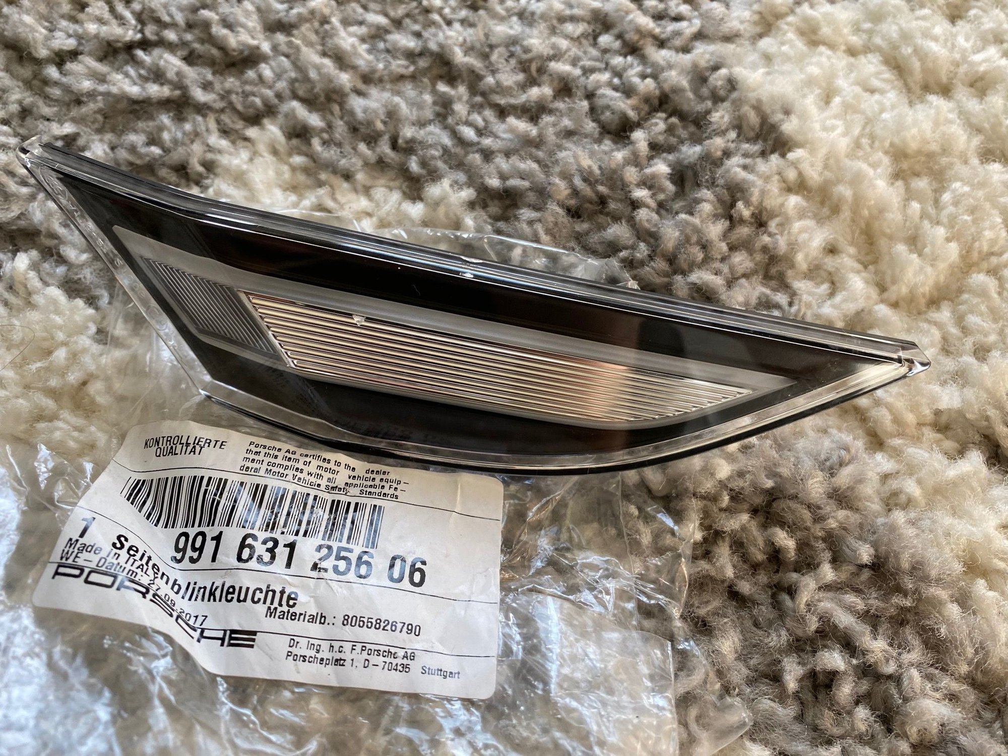 Exterior Body Parts - 991 / 981 / 718 OEM LED Clear Sidemarkers - New - 2012 to 2019 Porsche 911 - Ringwood, NJ 07456, United States