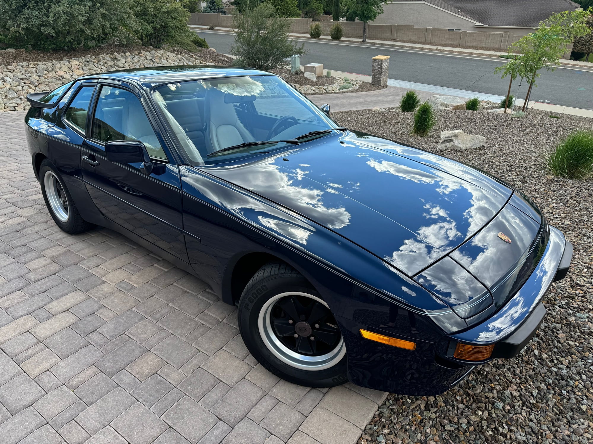 1985 Porsche 944 - 1985.5 Porsche 944 - 18K Mile, Single Family Time Capsule - Copenhagen Blue/Cream - Used - Prescott Valley, AZ 86314, United States