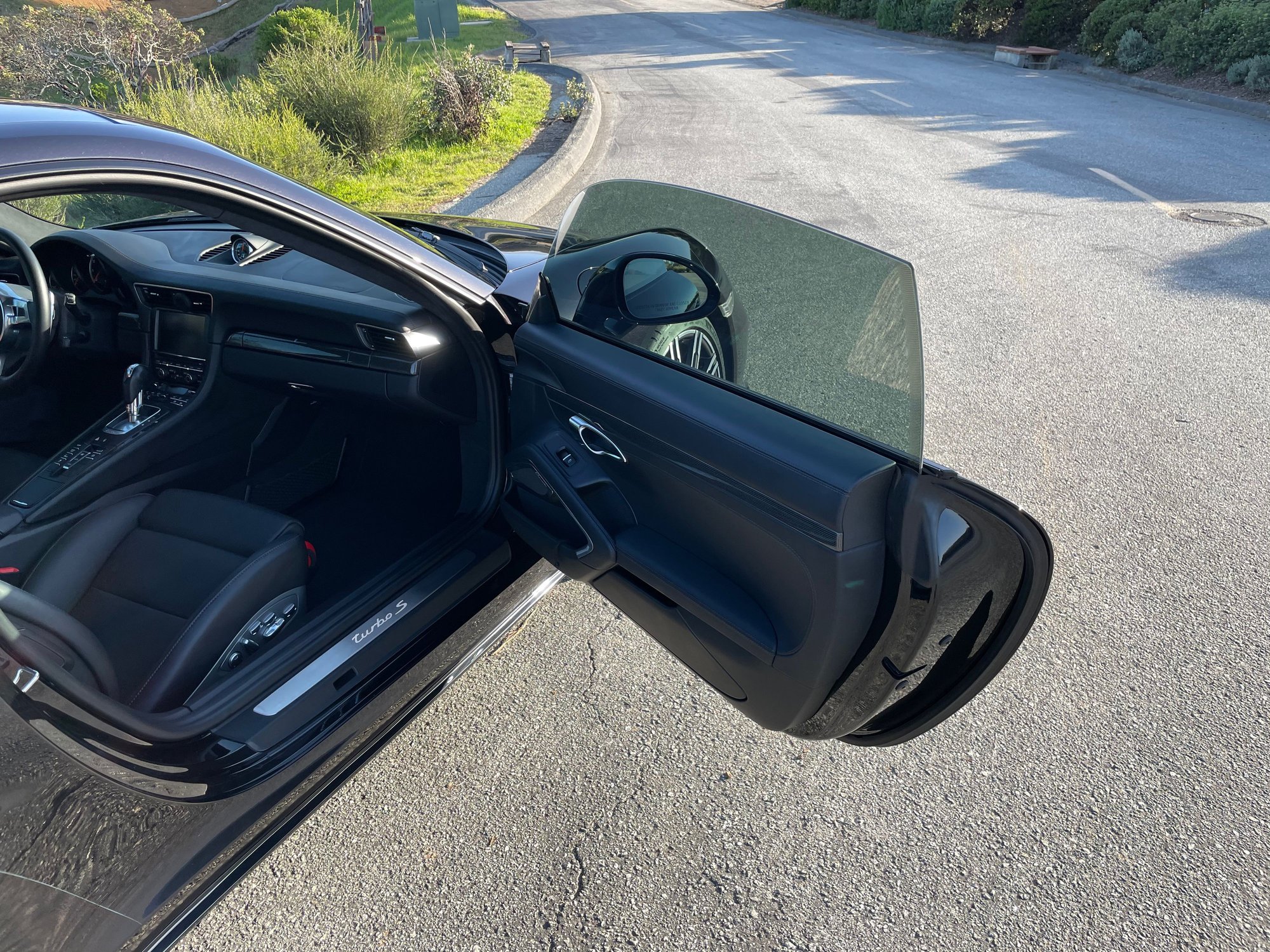 2014 Porsche 911 - Superb 2014 991 911 Turbo S Black on Black with Michelin Pilot Sport 4S tires - Used - VIN WP0AD2A91ES168033 - 21,540 Miles - 6 cyl - AWD - Automatic - Coupe - Black - Palo Alto / Portola Valley, CA 94028, United States