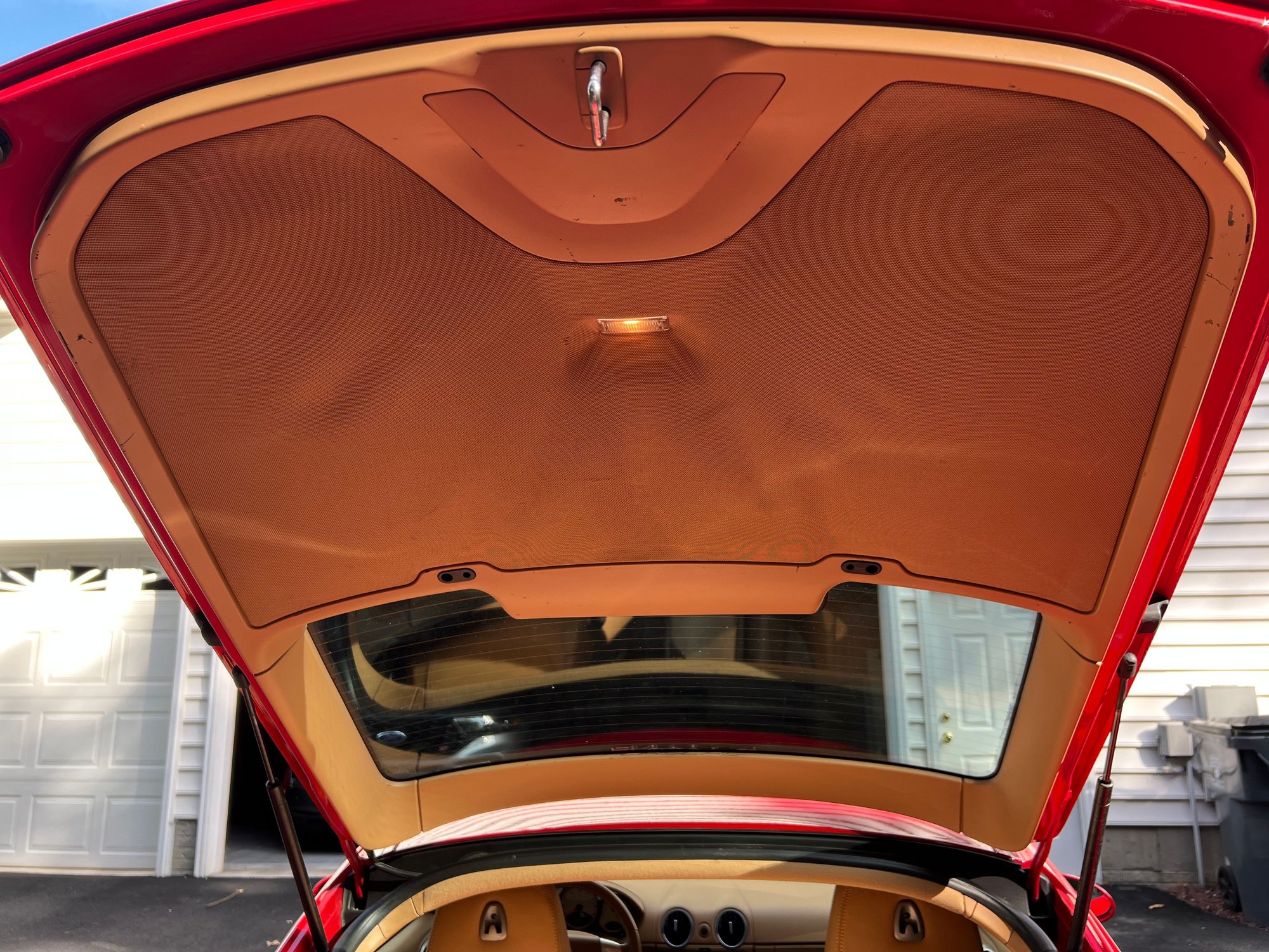 2006 Porsche Cayman - 2006 Cayman S, Guards Red/Sand Beige 96k miles - Used - VIN WP0AB29816U781891 - 96,139 Miles - 6 cyl - 2WD - Manual - Coupe - Red - Elkton, MD 21921, United States