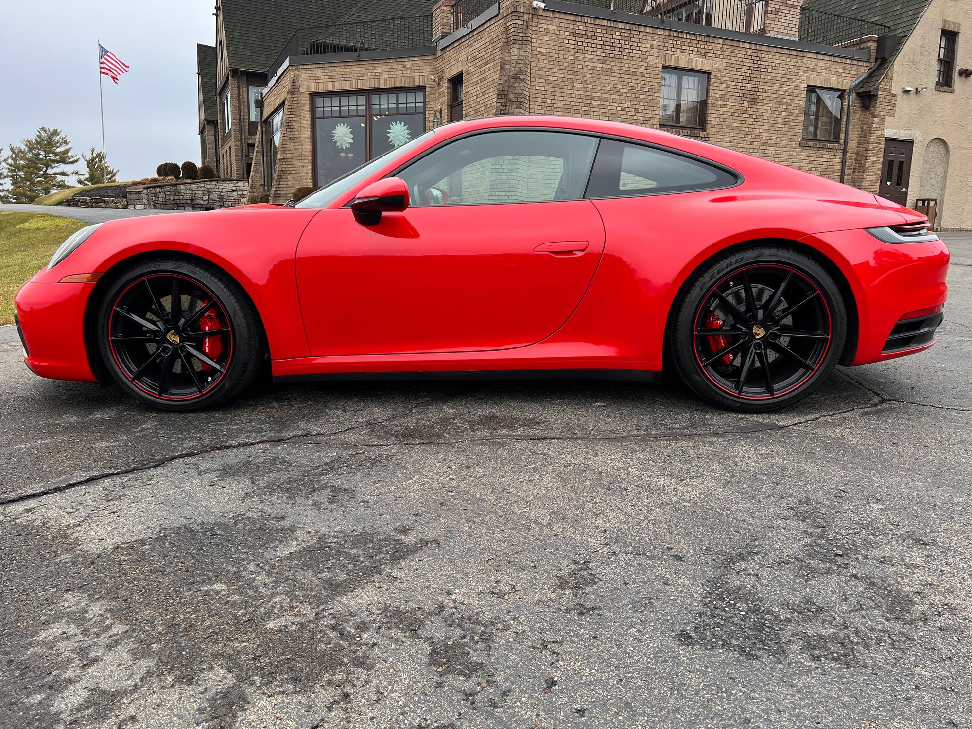 2020 Porsche 911 - Gorgeous 2020 Guards Red C4S - Used - VIN WP0AB2A98LS228456 - 14,900 Miles - 6 cyl - AWD - Automatic - Coupe - Red - Springfield, OH 45504, United States