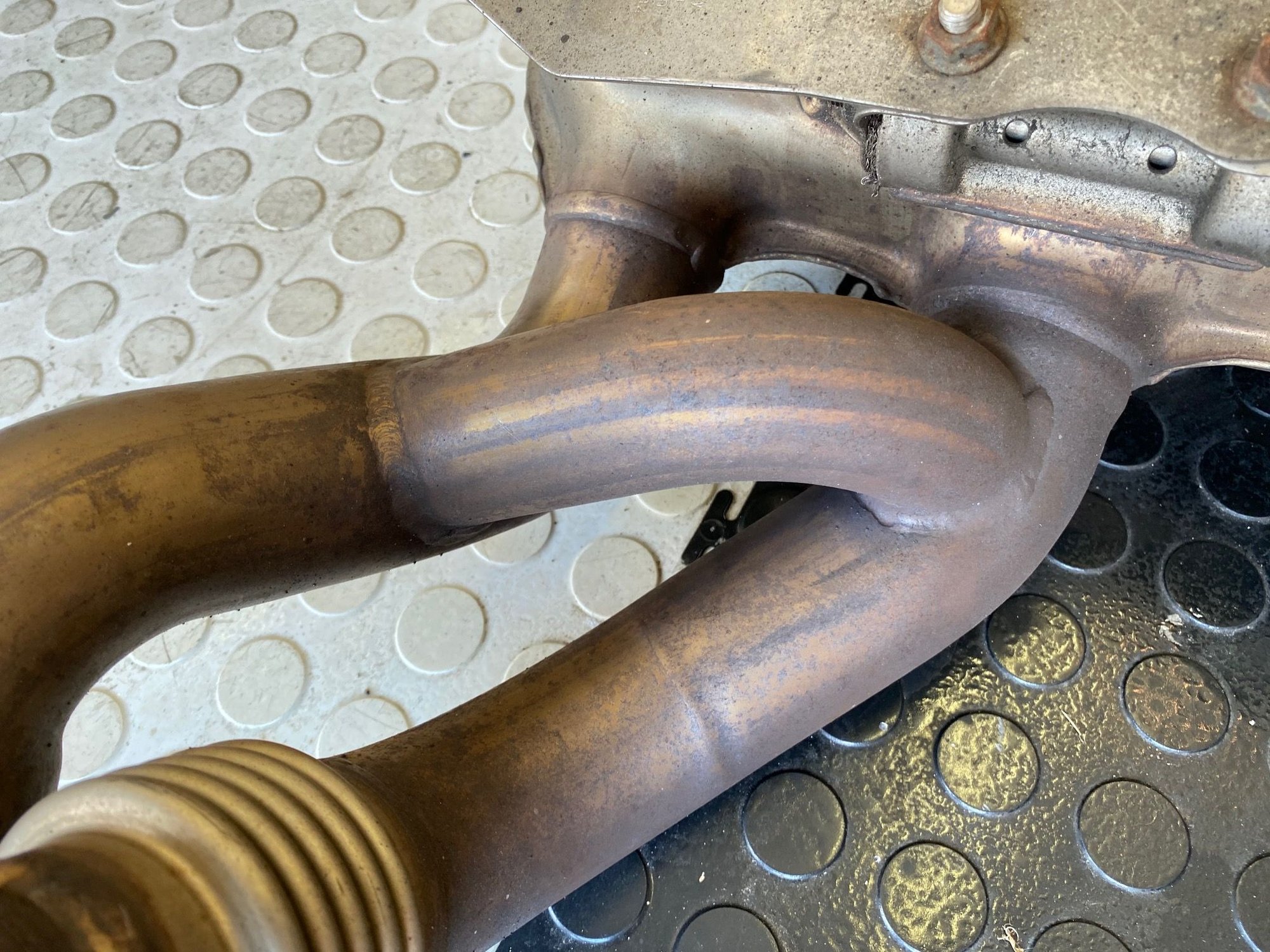 Engine - Exhaust - 991.1 Non-PSE Fister Side Bypass Mufflers - Used - 2012 to 2016 Porsche 911 - Ringwood, NJ 07456, United States