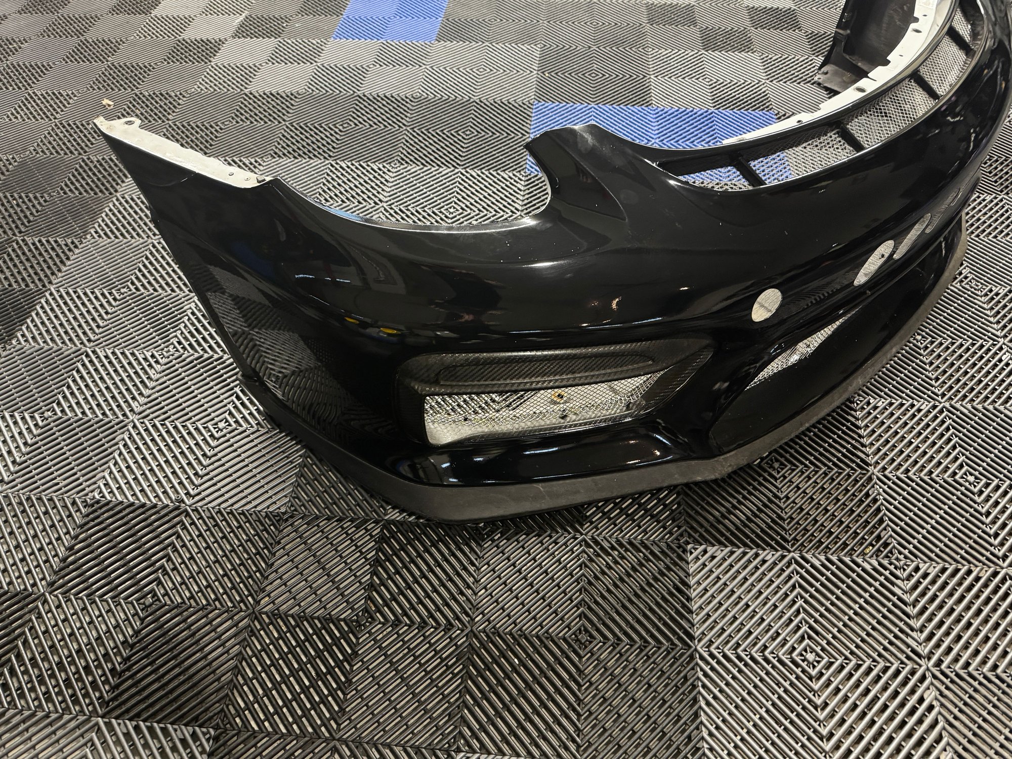 2016 Porsche Cayman GT4 - MR Front Bumper Cover - Accessories - $1,500 - Southern Mn, MN 55111, United States