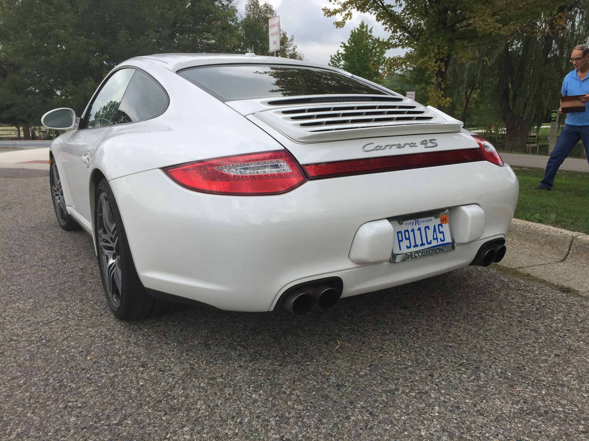2010 Porsche 911 - 2010 C4S Coupe 997.2 - Used - VIN WPOAB2A98AS720188 - 31,928 Miles - 6 cyl - 4WD - Automatic - Coupe - White - Ann Arbor, MI 48103, United States