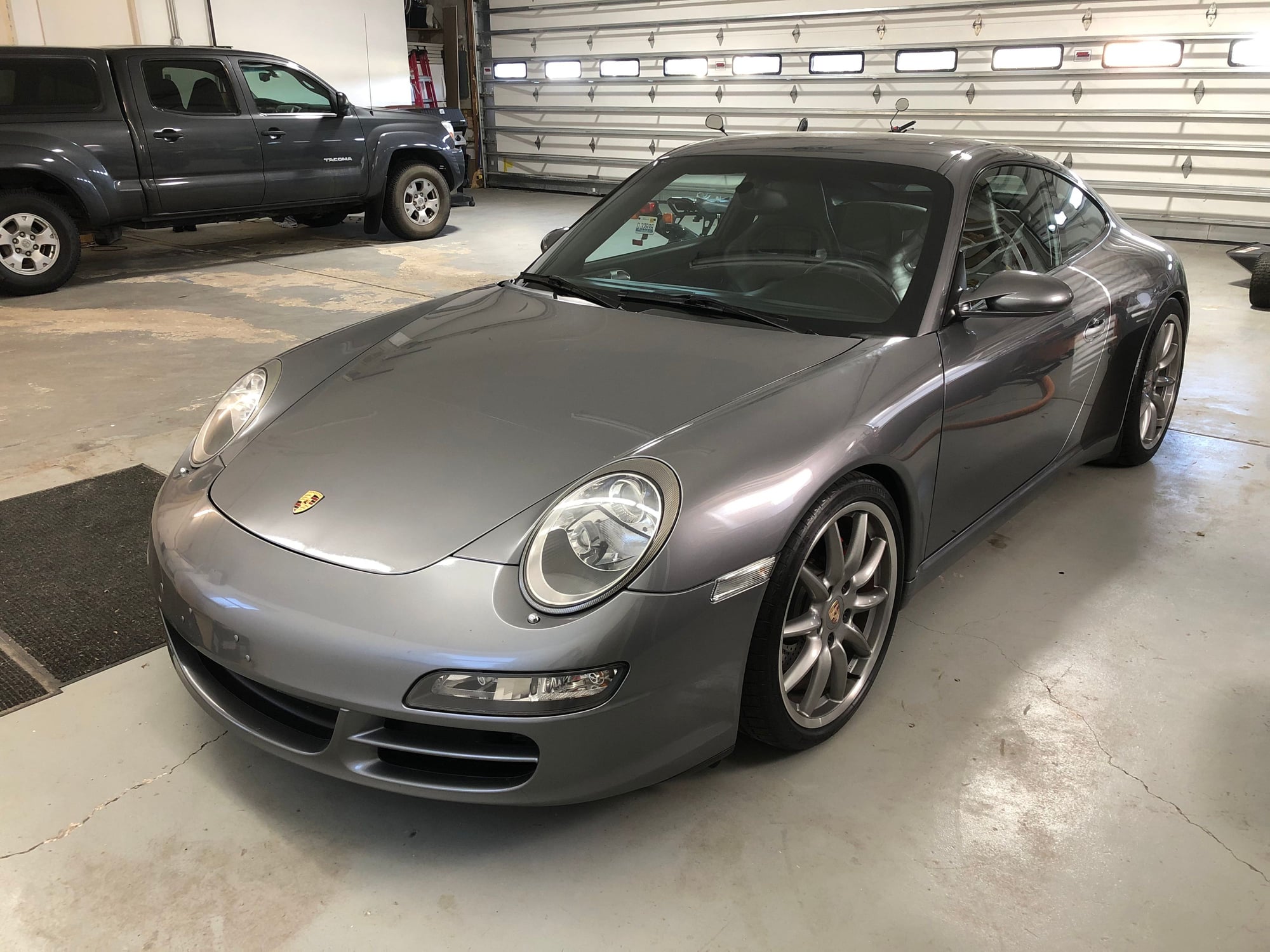 2006 Porsche 911 - 2006 Carrera S Seal Grey - Used - VIN WP0AB29976S742288 - 88,918 Miles - 6 cyl - 2WD - Manual - Coupe - Gray - Downers Grove, IL 60516, United States