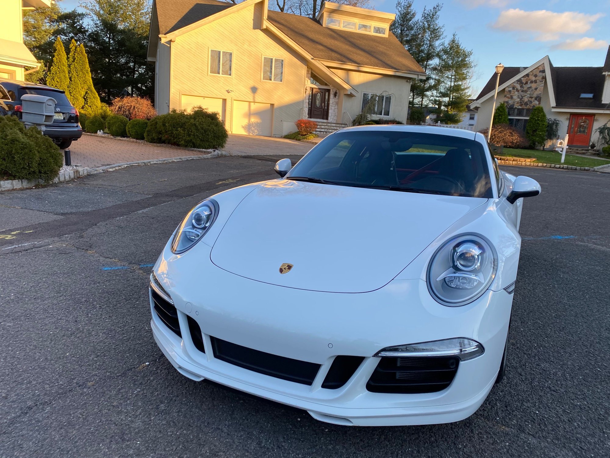 2015 Porsche 911 - 2015 911 Carrera S White on Black PDK w/ Factory Aero Kit - Used - VIN WP0AB2A97FS125923 - 17,045 Miles - 6 cyl - 2WD - Automatic - Coupe - White - Union, NJ 07083, United States