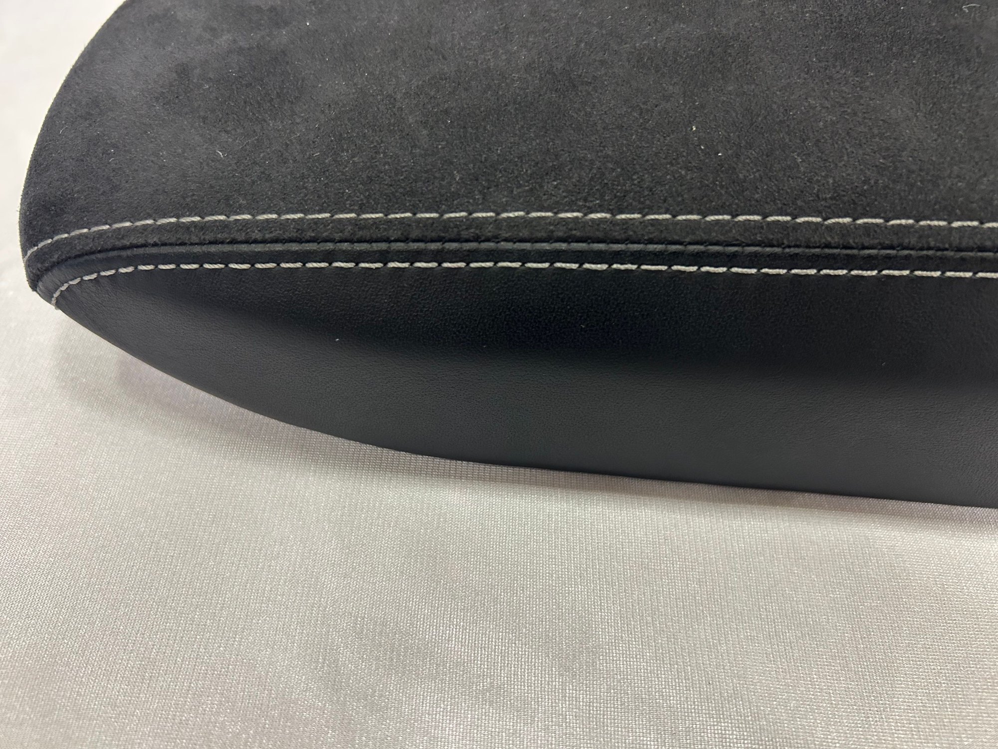 Interior/Upholstery - Rare alcantara sunvisors for 991 Carrera, GT3, GT3 RS - Used - -1 to 2026  All Models - -1 to 2026  All Models - Groningen, Netherlands