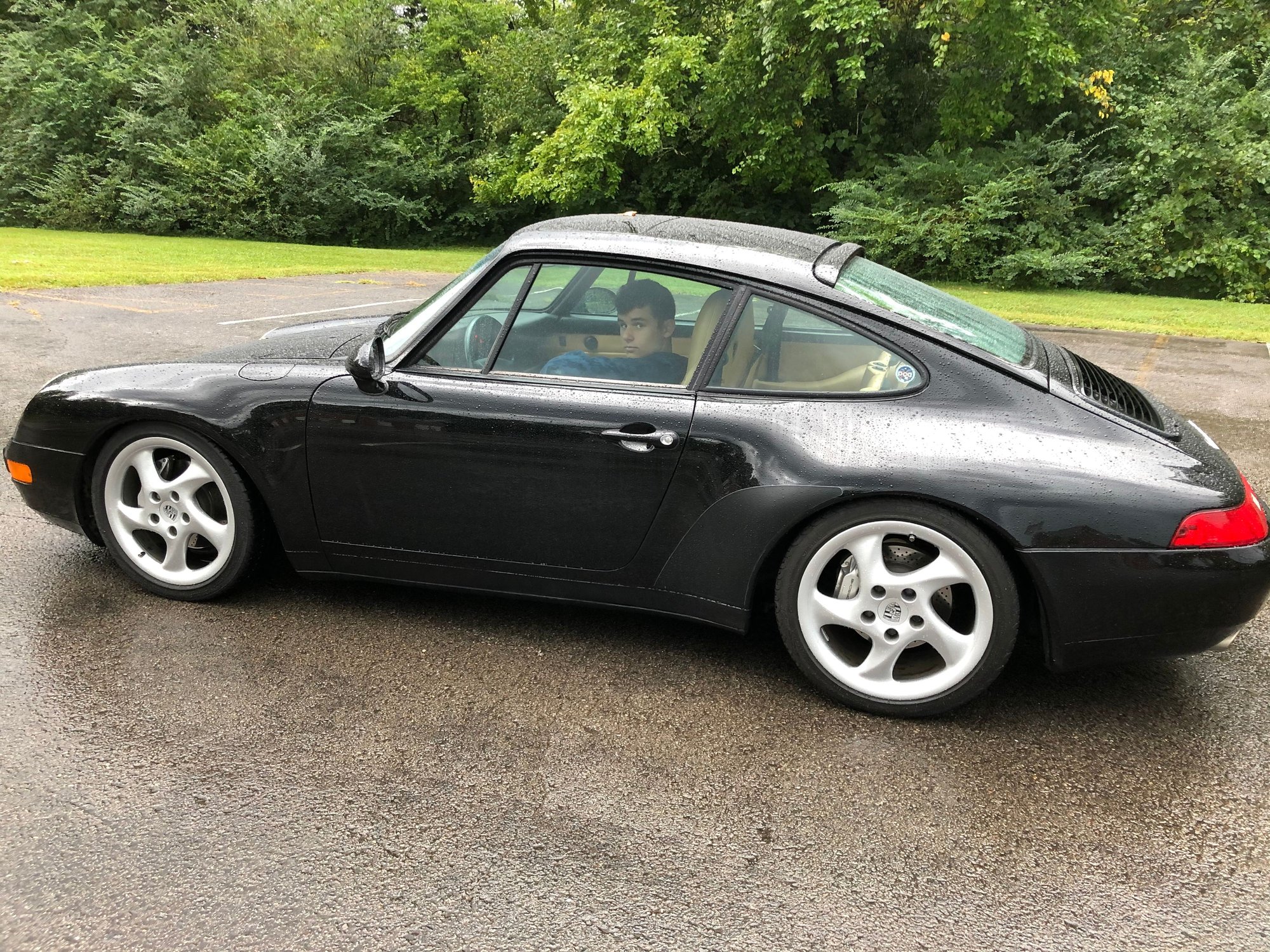1995 Porsche 911 - 1995 993 Carrera 4 - Black/Tan - 33K Miles - Used - VIN WP0AA299XSS323820 - 33,391 Miles - 6 cyl - AWD - Manual - Coupe - Black - Nashville, TN 37211, United States