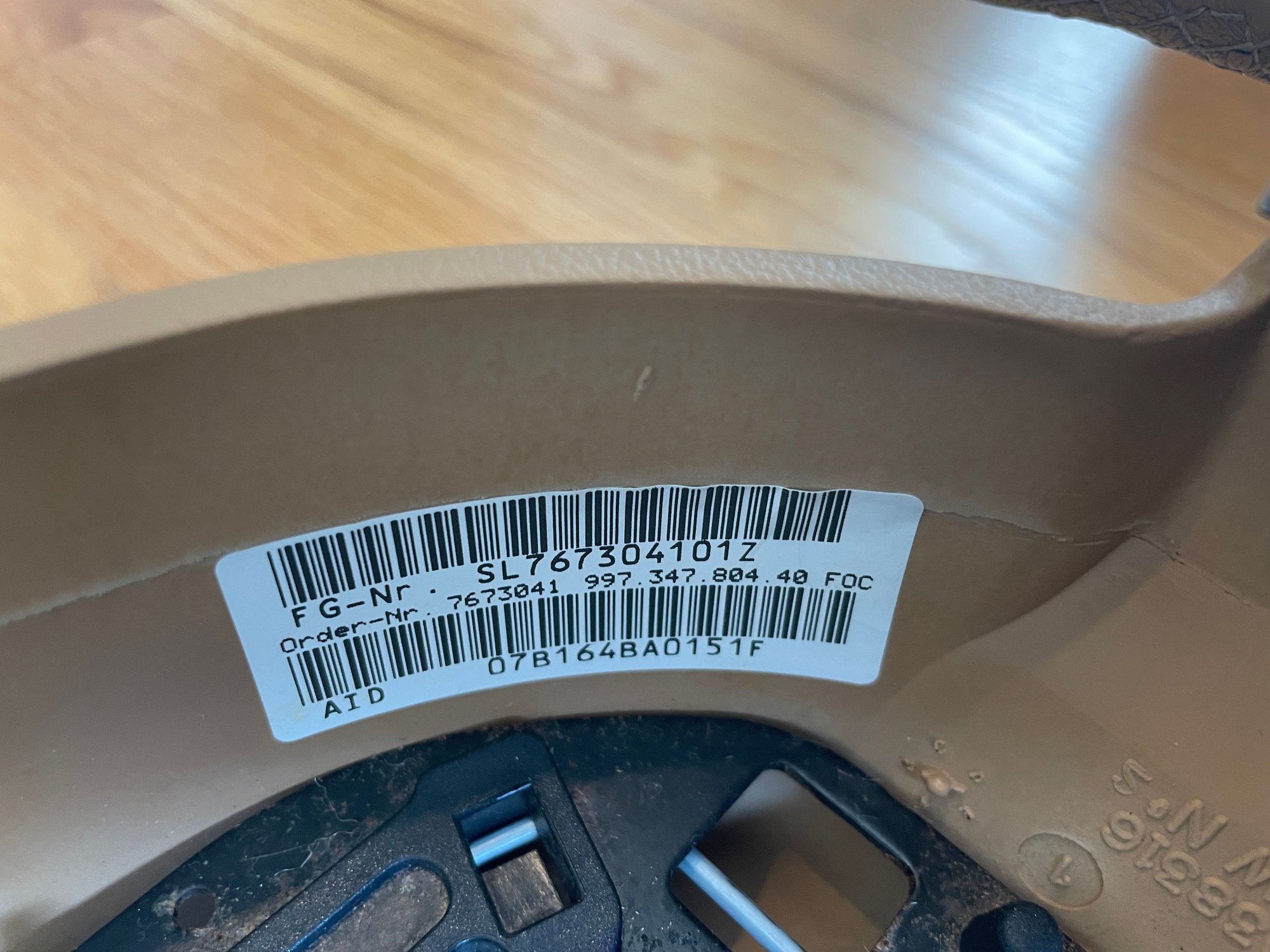 Interior/Upholstery - 997 / 987 OEM Sport Steering Wheel & Airbag - Sand Beige - Used - 0  All Models - Boston, MA 02127, United States