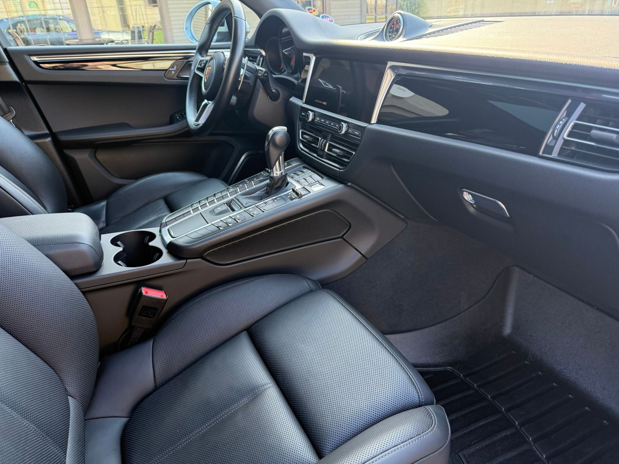 2020 Porsche Macan - 2020 Macan S (CPO) Low Miles - Used - VIN WP1AB2A56LLB36753 - 25,230 Miles - 6 cyl - AWD - Automatic - SUV - Silver - Akron, OH 44333, United States