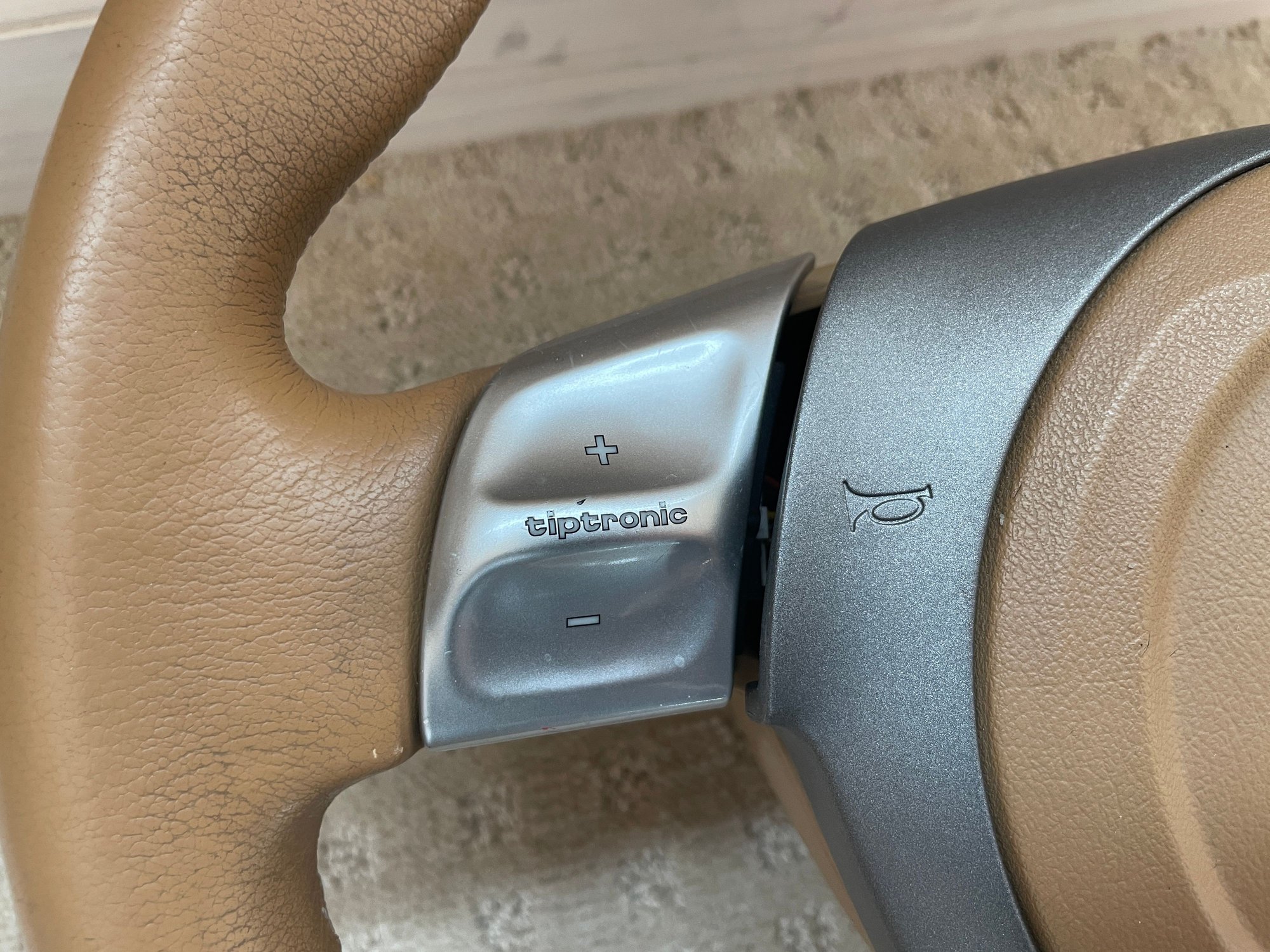 FS OEM Tiptronic 987/997.1 Porsche Sport Steering Wheel with Airbag in