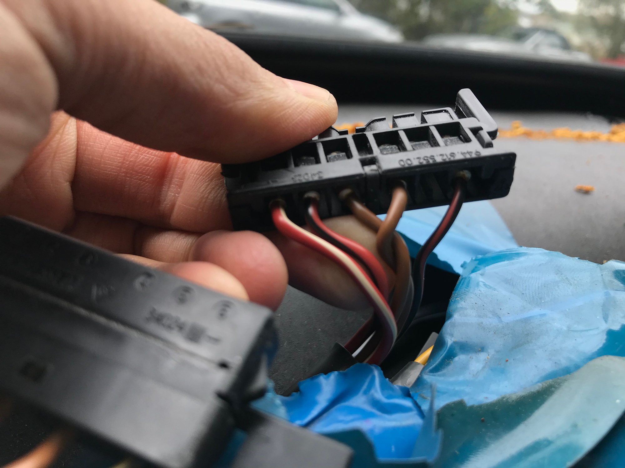 Rear Defroster inop switch lights up. Common causes? Rennlist