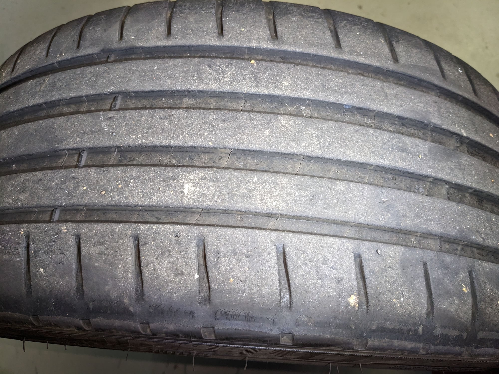 Same inner tire wear on both front tires (4 years old each). Is