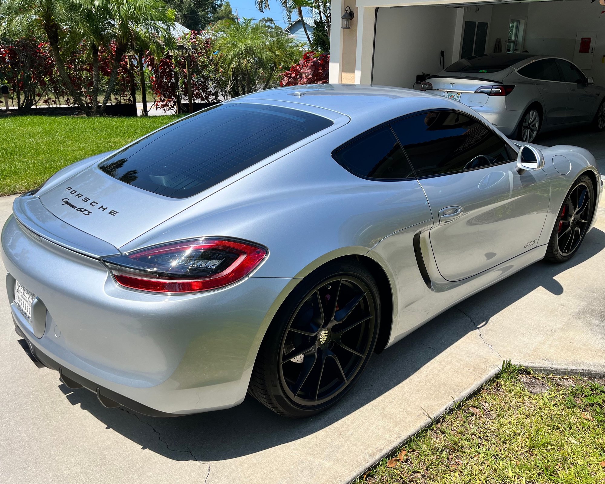 2015 Porsche Cayman - 2015 Cayman GTS 6sp Manual *X73 option* - Used - VIN WP0AB2A87FK183490 - 27,800 Miles - 6 cyl - 2WD - Manual - Coupe - Silver - Oakland Park, FL 33334, United States