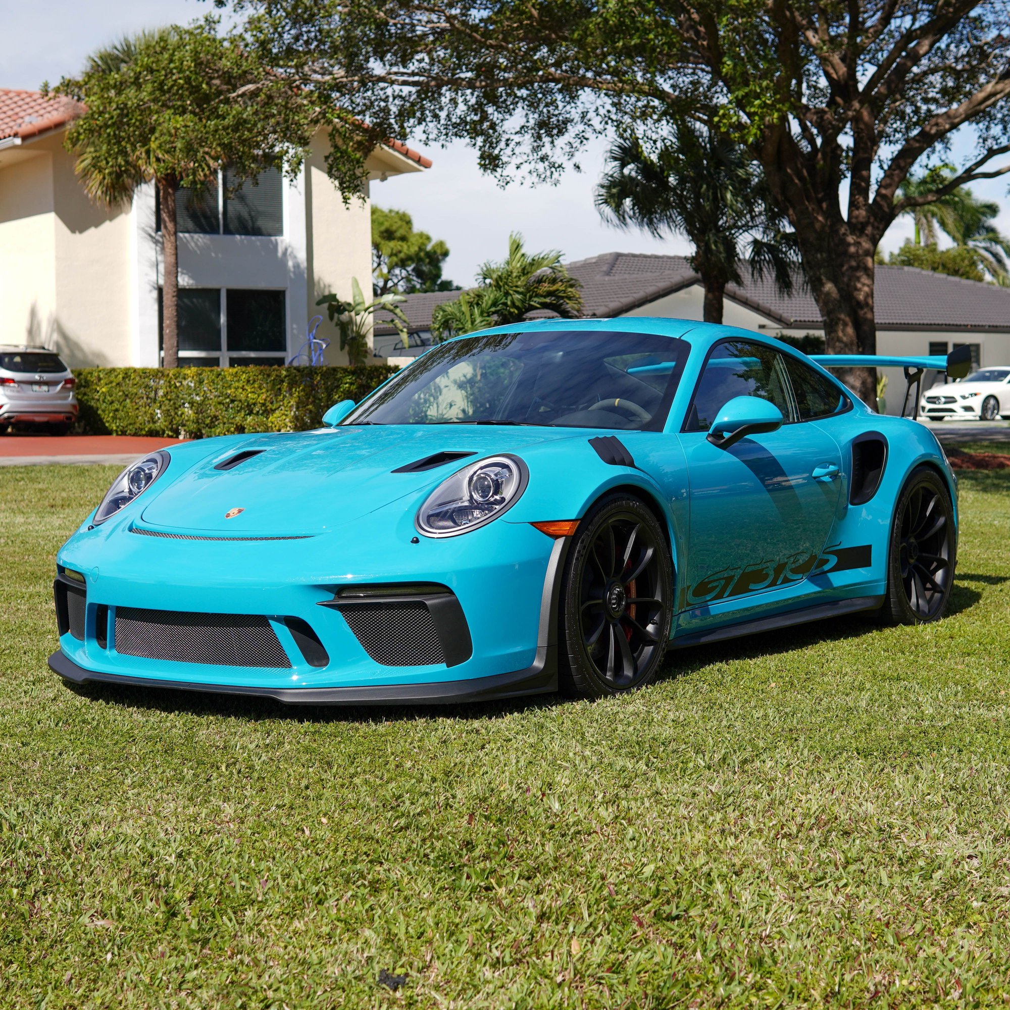 2019 Porsche 911 - 2019 Porsche GT3 Rs Miami Blue Rebuilt Title - Used - Miami Lakes, FL 33014, United States