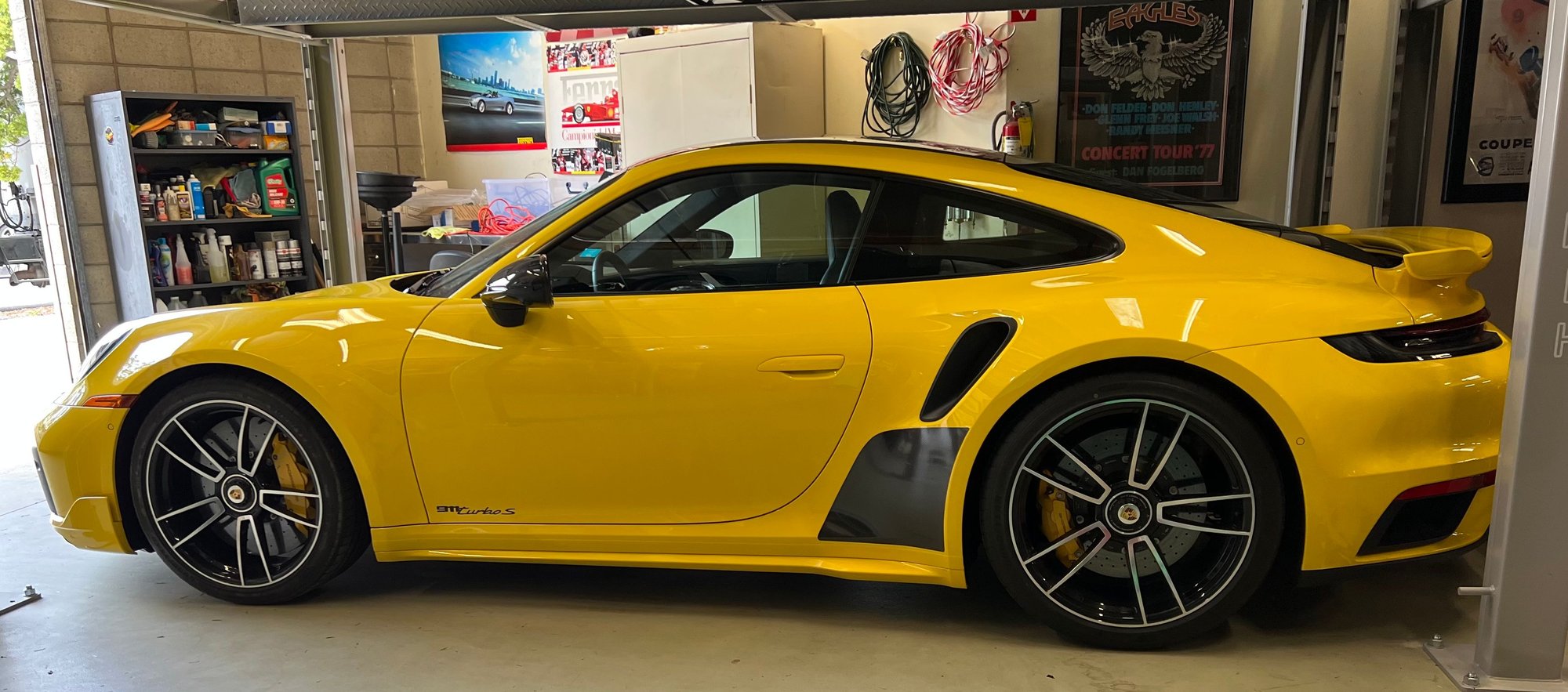 2022 Porsche 911 - 2022 Porsche 911 Turbo S Coupe Racing Yellow 719 Miles Carbon Roof "Loaded" - Used - VIN WP0AD2A97NS255029 - 719 Miles - 6 cyl - AWD - Automatic - Coupe - Yellow - Ventura, CA 93003, United States