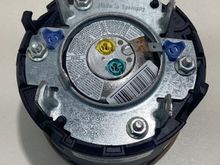 Back of airbag/horn