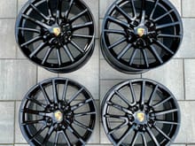 Genuine Porsche 997 generation wheels