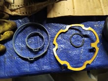 These came in the boot kit, definitely the wrong parts. I didn't have a gasket on the originals. 