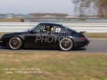 993 playing...