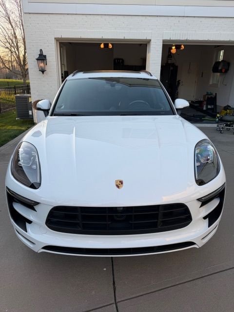 2018 Porsche Macan - 2018 Macan GTS for sale - very low miles - Used - VIN WP1AG2A51JLB65298 - 16,800 Miles - 6 cyl - AWD - Automatic - SUV - White - Cincinnati, OH 45039, United States