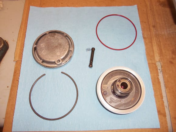 B2 servo cover, snap ring, sealing O-ring, piston assembly, and pin. All of these parts are original. 