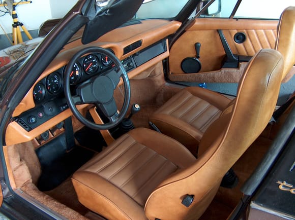 this is mine and is cork interior. 