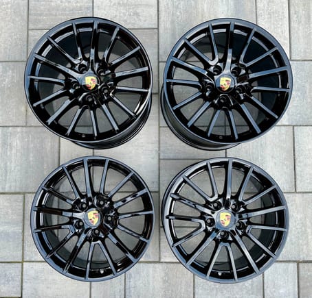 Genuine Porsche 997 generation wheels
