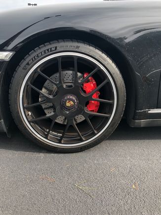 These are the wheels I have.  Center locks and I think they are called the RS Spyder wheels. 