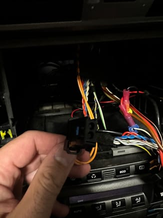 isn't this a MOST connector?