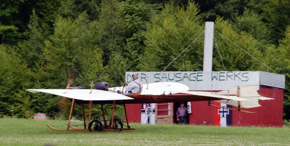 wD3462 Hanriot sausage