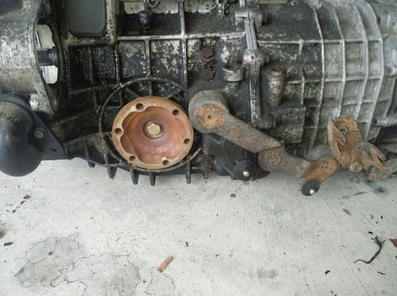 G96.50, standard turbo gearbox. Note longer linkages.