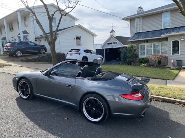 2009 Porsche 911 - 2009 Porsche 911 Carrera Cabriolet 997.2 PDK (22k miles) - Used - VIN WPOCA29989S740677 - 22,285 Miles - 6 cyl - 2WD - Automatic - Convertible - Gray - Staten Island, NY 10307, United States