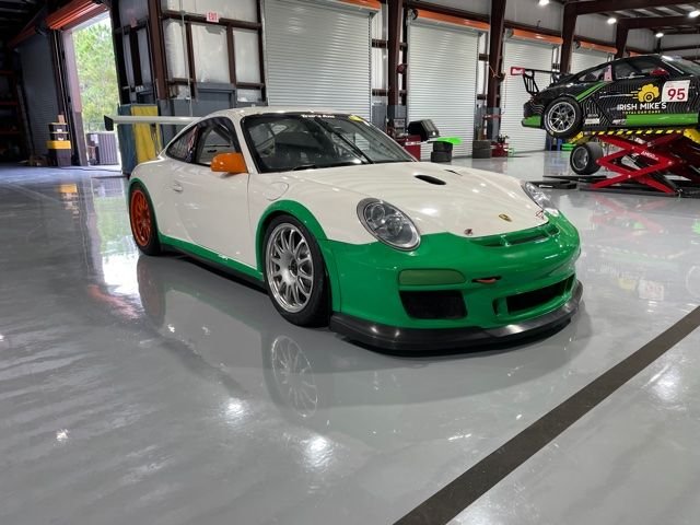 2012 Porsche GT3 - 2012 gt3 cup factory race car 997.2 - Used - VIN wpoab2988u7810005 - 6 cyl - Manual - White - Daytona Beach, FL 32114, United States