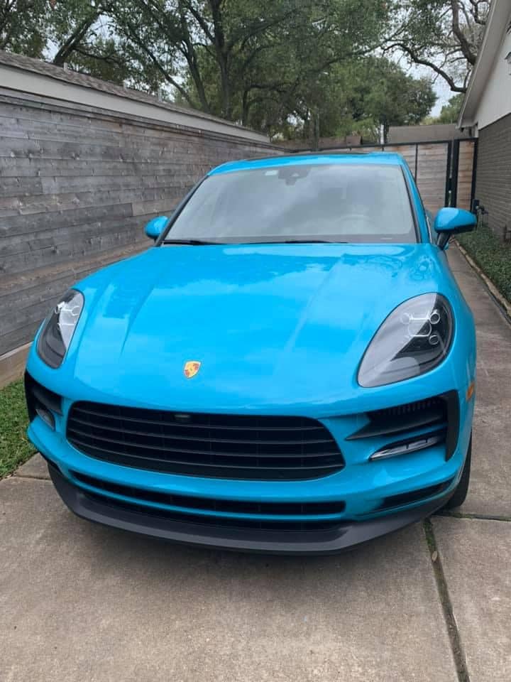 2019 Porsche Macan - 2019 Porsche Macan S - Miami Blue, 4600 miles - Used - VIN WP1AB2A57KLB33732 - 4,600 Miles - 6 cyl - AWD - Automatic - SUV - Blue - Houston, TX 77035, United States